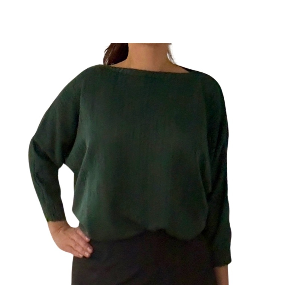 Green long sleeve top